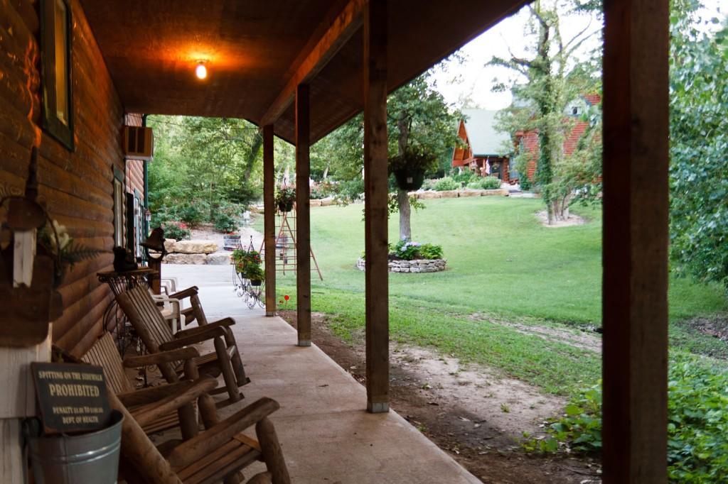 Scenic Valley Inn B&B And Event Center Манхэттен Экстерьер фото